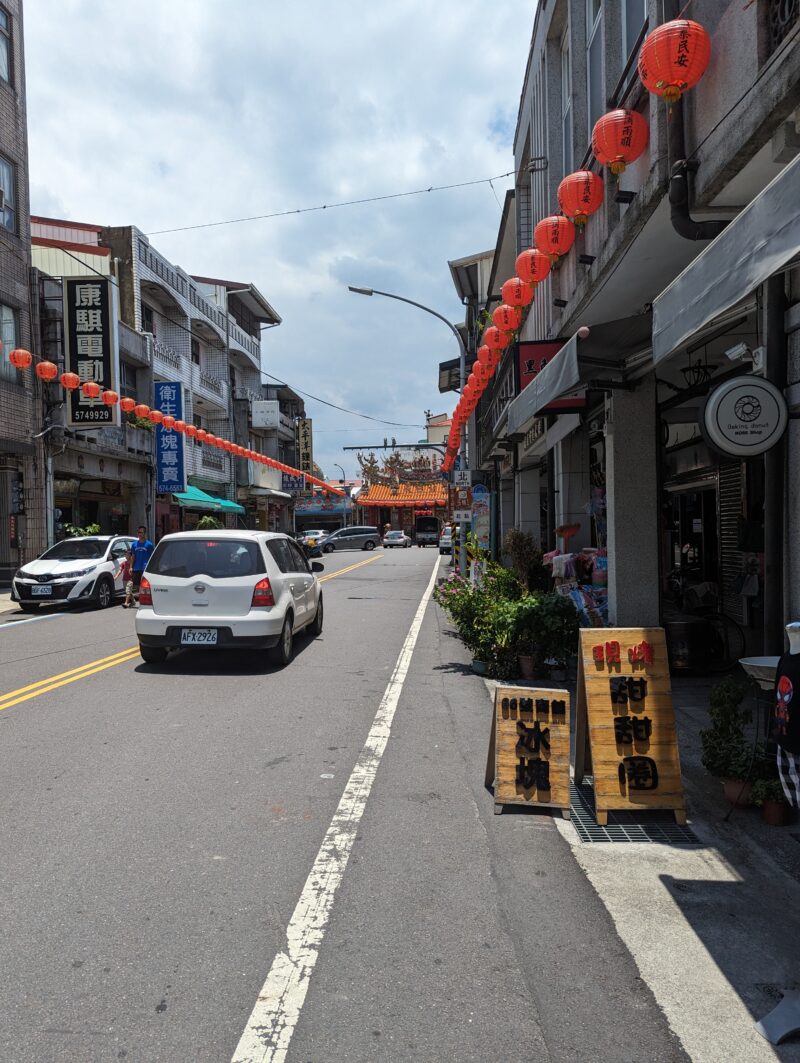 バス停から店まで④